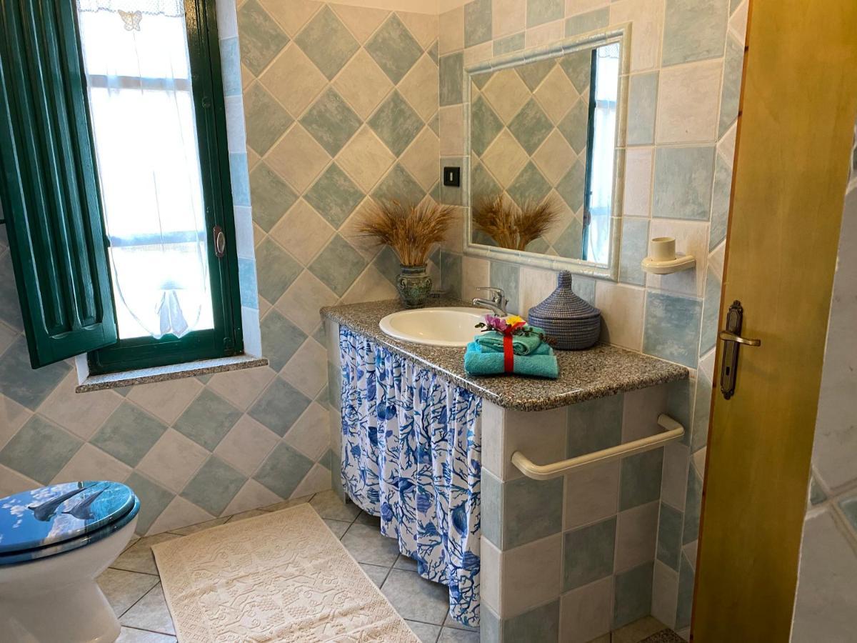 Il Bacio Del Sole Apartamento Tertenìa Exterior foto
